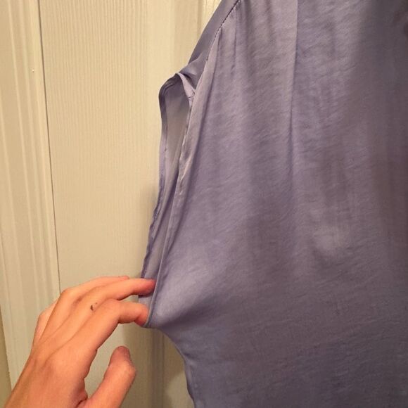 Nine West Button-Down Blouse – Size S, Light Blue, Cap Sleeves, Flowy Fit - Picture 3 of 9